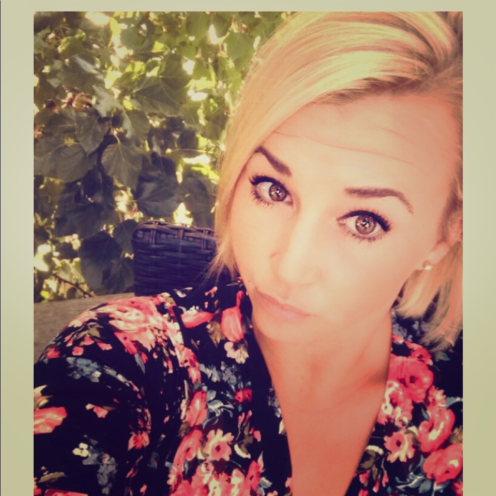 Meet your Posher, Jessica